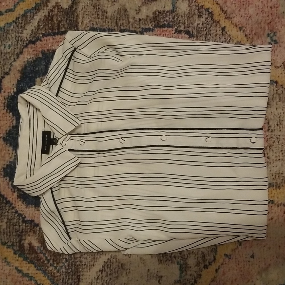 Women's blouse Who, What, Wear brand size M